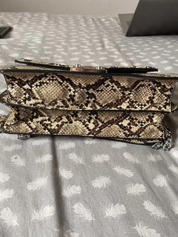 Sac python Stradivarius