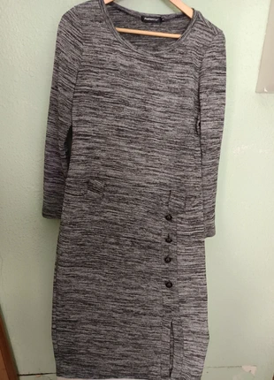 Robe droite longueur sous les genoux, brand: Fashion Girl, condition: Very good, size: XL / 42 / 14, €8.00, €9.10 includes Buyer Protection