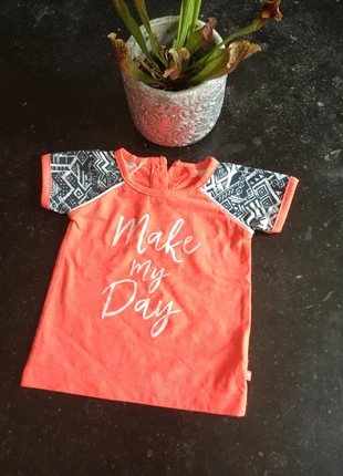 T shirt, marque: New Born, état: Très bon état, taille: 6-9 mois / 68 cm, 1,00 €, 1,75 € Protection acheteurs incluse