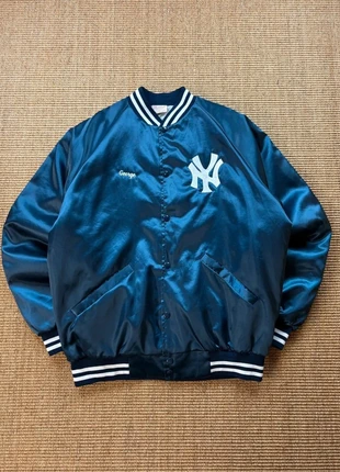 Veste bomber nylon satin bleu Cardinal Yankees logo brodé USA 1990s XL homme #0502, brand: Vintage Dressing, condition: Very good, size: XL, €63.05, €66.90 includes Buyer Protection Pro