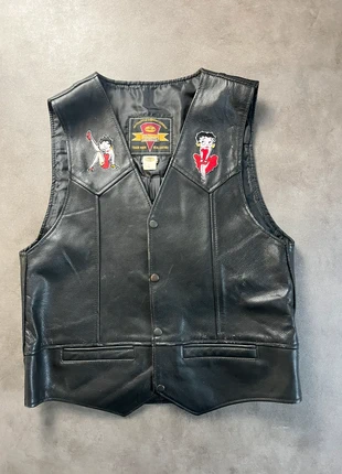 Veste sans manche en cuir motard « Crazy girl » Held noir brodé, merk: Held, staat: Heel goed, maat: L, € 45,00, € 47,95 inclusief Kopersbescherming Pro