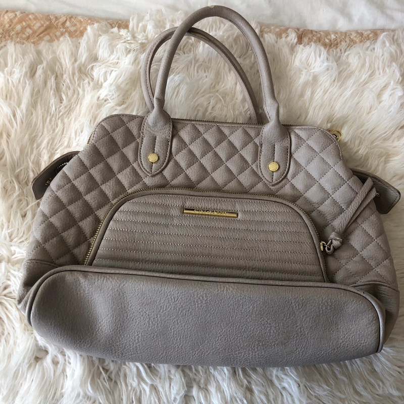 Gray Steve Madden Purse 1