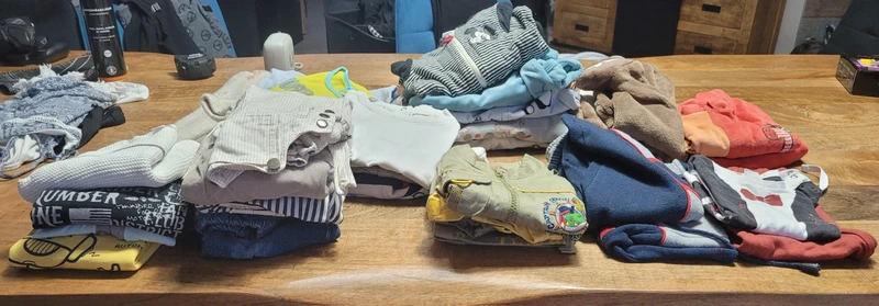 Lot vêtements 9 mois 12 mois - photo numéro 3