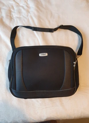 Laptop tas Titan, merk: Titan, staat: Heel goed, € 12,00, € 13,30 inclusief Kopersbescherming