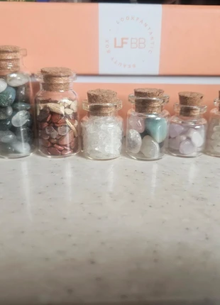 9x crystal chip wish bottles, brand: Crystal, condition: Like new, £7.00, £8.05 includes Buyer Protection