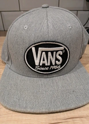 Vans hat, brand: Vans, condition: Very good, size: One size, £7.00, £8.05 includes Buyer Protection