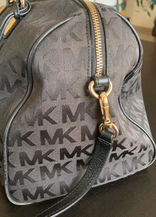 Michael kors sac noir , marke: Michael Kors, zustand: Gut, 77,00 €, 81,55 € inklusive Vinted-Käuferschutz