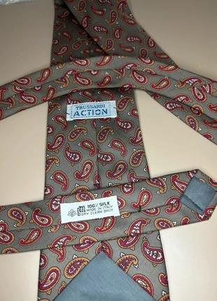 Cravatta Trussardi, merk: Trussardi, staat: Heel goed, € 30,00, € 32,20 inclusief Kopersbescherming