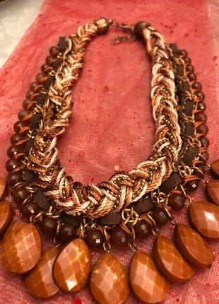 Tout en passementerie camaïeux fils marron beige, dorépierres , marke: Créateur, zustand: Sehr gut, 30,00 €, 32,20 € inklusive Vinted-Käuferschutz