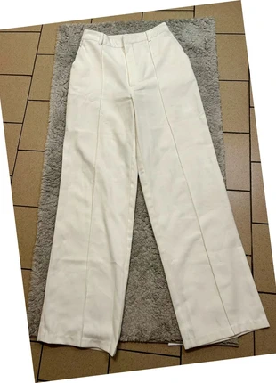 Pantalon blanc femme Kiabi taille 34 coupe large élégante chic, marke: Kiabi, zustand: Neu, größe: XS / 34 / 6, 12,99 €, 14,34 € inklusive Vinted-Käuferschutz