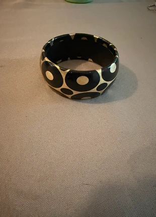 Bracelet doré et noir, état: Très bon état, 1,00 €, 1,75 € Protection acheteurs incluse