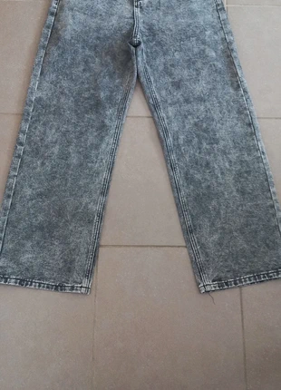 Jeans shein pour fille Taille 15 ans neuf, merk: Shein, staat: Nieuw zonder prijskaartje, maat: 15 jaar / 170 cm, € 15,00, € 16,45 inclusief Kopersbescherming