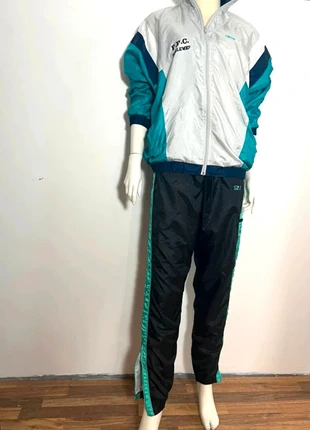 Pantalon de survêtement vintage Primo E noir et vert rétro 90s, brand: Primo, condizioni: Ottime, taglia: L, €10.00, €11.20 include la Protezione acquisti