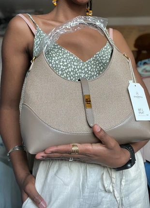 Sac-à-main bandoulière taupe jamais utilisé, staat: Heel goed, € 35,00, € 37,45 inclusief Kopersbescherming