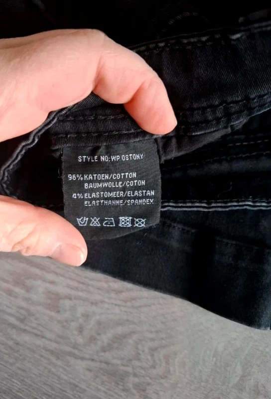 Mini jupe noire – Taille 38 – très bon état - photo numéro 4