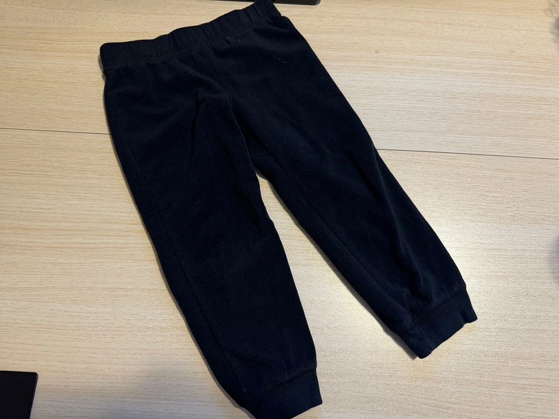 4T Carter’s Black Fleece Pants 1