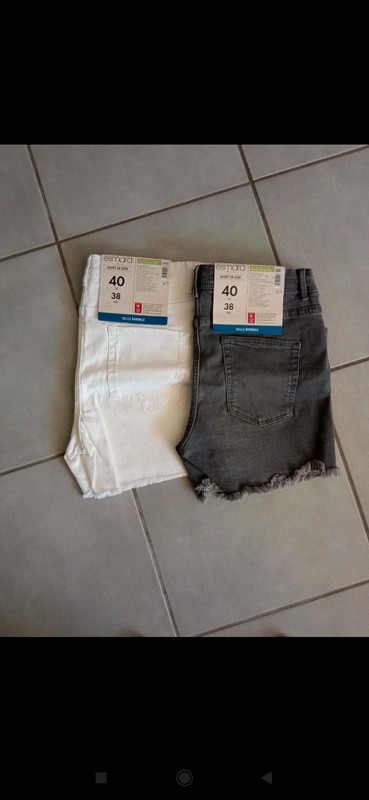 Lot de 2 shorts pour femme, neuf 1