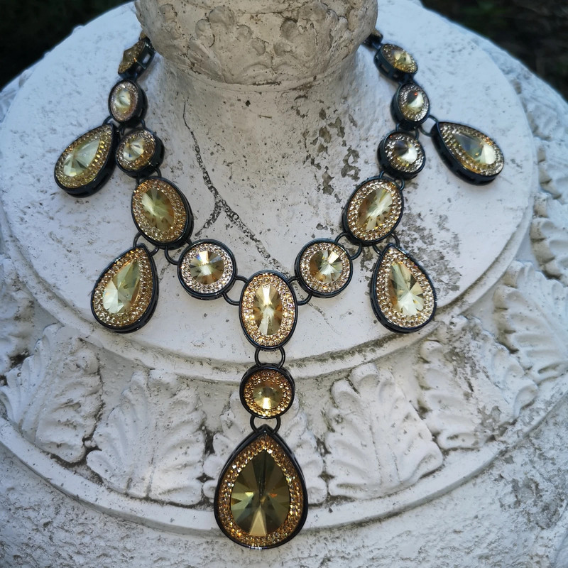 Cute vintage jewelry discount