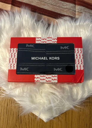 Meias Homem pretas Michael Kors novas, marque: Michael Kors, état: Neuf avec étiquette, taille: M | 43–46, 24,00 €, 25,90 € Protection acheteurs incluse
