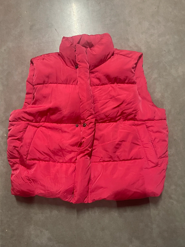 Urban outfitters puffer vest 2