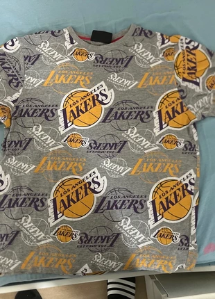 Pyjama Lakers NBA, marke: NBA, zustand: Neu, größe: M / 38 / 10, 5,00 €, 5,95 € inklusive Vinted-Käuferschutz