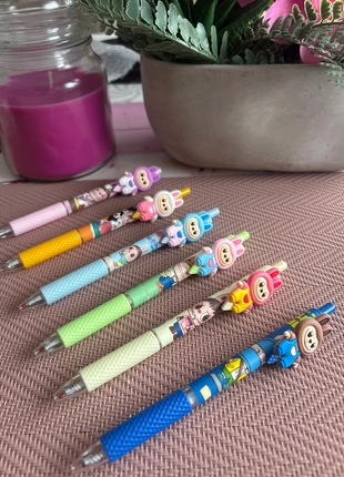 Bic labubu 4 eur pièce - lot possible, marca: labubu, estado: Novo com etiquetas, €4.00, €4.90 inclui Proteção do Comprador