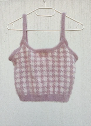 Flauschiges Bauchfreies Top mit Weiß/Pink Karo, merk: Clockhouse, staat: Nieuw met prijskaartje, maat: S / 36 / 8, € 3,00, € 3,85 inclusief Kopersbescherming