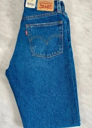 🔵 Levi’s 501 Original – Jean droit destroy bleu brut femme ou mixte T34 vintage, marke: Levi Strauss & Co., zustand: Neu, mit Etikett, größe: XS / 34 / 6, 45,00 €, 47,95 € beinhaltet Vinted-Käuferschutz Pro