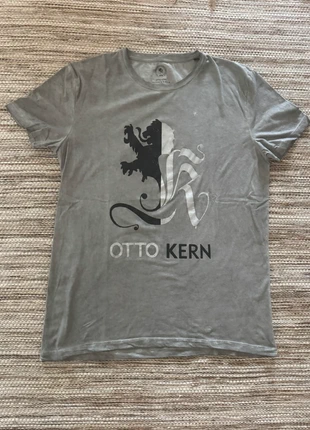 T-shirt Otto Kern Cinzenta – Tamanho XXXL, brand: Otto Kern, condizioni: Ottime, taglia: XXXL, €16.00, €17.50 include la Protezione acquisti