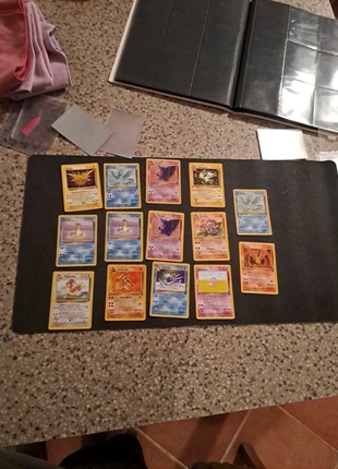 Lotto carte pokémon fossil anche in prima edizione , marke: Pokémon, zustand: Gut, 80,00 €, 84,70 € inklusive Vinted-Käuferschutz