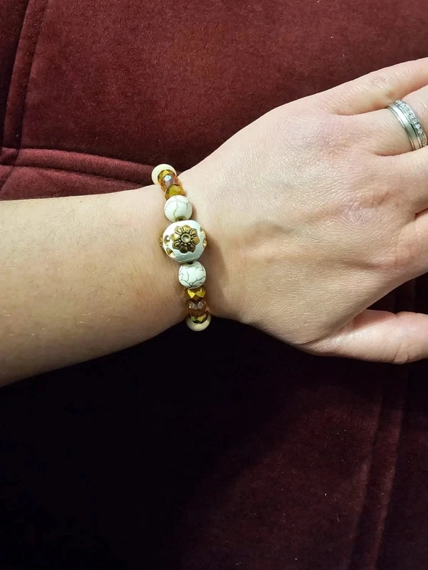 Bracelet Perles Fantaisie - Motifs Dorés - 15.5cm - Neuf