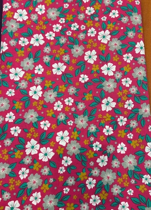 Tissu coton imprimé fleuri ~ 75cm x 70cm, marque: Okeo-tex, état: Neuf sans étiquette, 3,99 €, 4,89 € Protection acheteurs (Pro) incluse