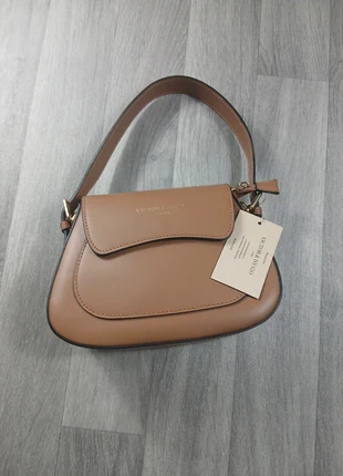 Sac à main victor&Hugo Paris /camel/Neuf avec étiquette, marque: Victor & Hugo, état: Neuf avec étiquette, 130,00 €, 137,20 € Protection acheteurs (Pro) incluse