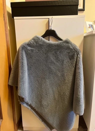 Pelliccia a poncho , état: Très bon état, taille: S / 36 / 8, 10,00 €, 11,20 € Protection acheteurs incluse