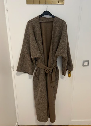 Manteau long style kimono, brand: Tendance, condizioni: Nuovo senza cartellino, taglia: Taglia unica, €22.00, €23.80 include la Protezione acquisti