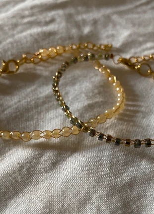 (1) Handmade Beaded Bracelet, brand: Vintage Dressing, condizioni: Nuovo con cartellino, €2.00, €2.80 include la Protezione acquisti