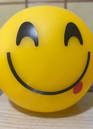 lampadina simile, brand: Luce, condizioni: Ottime, €2.00, €2.80 include la Protezione acquisti