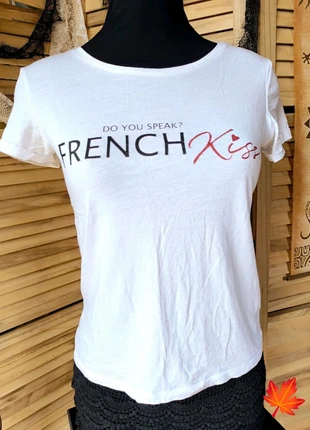 T-shirt cintré en coton fin Do You Speak French Kiss taille S-M 💠💠, merk: Cache Cache, staat: Heel goed, maat: S / 36 / 8, € 5,50, € 6,48 inclusief Kopersbescherming Pro