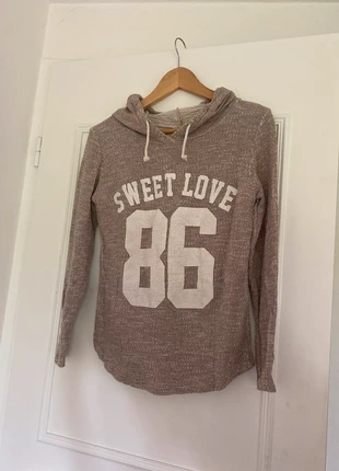 Sweat capuche beige , marque: Love, état: Très bon état, taille: XS / 34 / 6, 2,00 €, 2,80 € Protection acheteurs incluse