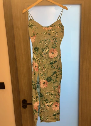 Zara Floral Dress, brand: Zara, condition: New without tags, size: S / 36 / 8, €11.00, €12.25 includes Buyer Protection