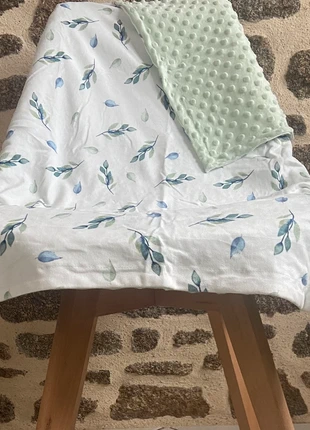 Couverture, bébé ou doudoune ou plaide, marque: couverture, état: Neuf sans étiquette, 18,00 €, 19,60 € Protection acheteurs (Pro) incluse