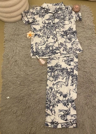 Pyjama tout neuf, marque: Shein, état: Neuf sans étiquette, taille: M, 10,00 €, 11,20 € Protection acheteurs incluse