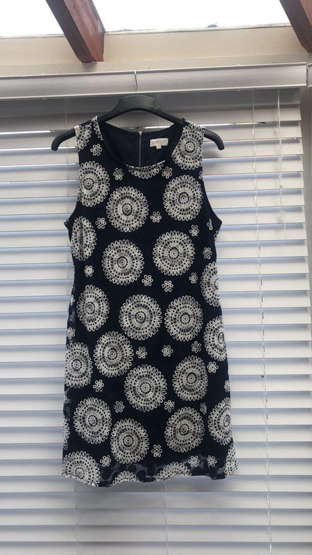 Apricot shift dress - Vinted