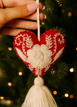 Handmade Wool Heart Ornament • Peruvian Folk Art Style • Embroidered Hanging Gift, marque: Les Pépites de Luline, état: Neuf sans étiquette, 30,00 €, 32,20 € Protection acheteurs incluse