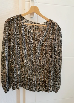 Blouse à pois Emma Ella taille M, merk: Emma & Ella, staat: Nieuw zonder prijskaartje, maat: M / 38 / 10, € 11,00, € 12,25 inclusief Kopersbescherming