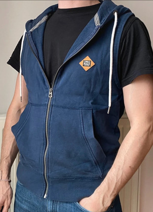 Veste sans manche, marque: Jack & Jones, état: Très bon état, taille: M, 10,00 €, 11,20 € Protection acheteurs incluse