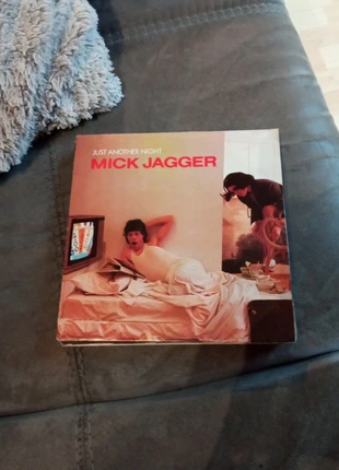 Mick Jagger 45 tours , marca: CBS, estado: Muito bom, tamanho: Tamanho único, €2.00, €2.80 inclui Proteção do Comprador