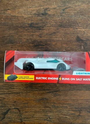 Salt water supercar, merk: Shell, staat: Nieuw met prijskaartje, maat: Universeel, € 5,00, € 5,95 inclusief Kopersbescherming