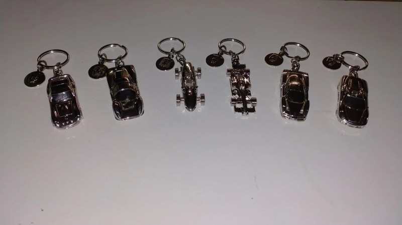 Porte clés shell ferrari