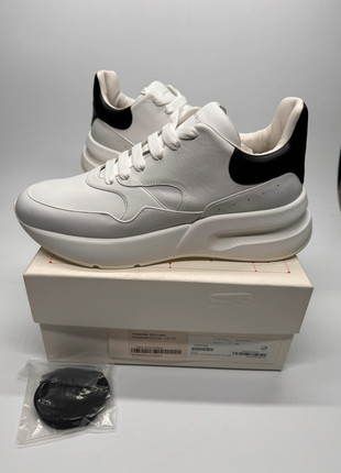 Mcqueen oversized runner on sale